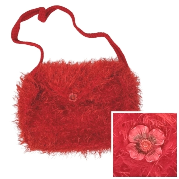 Eyelash Purse Red Crossbody Bag Crochet Flap Closure Flower Button Floral Print - Picture 1 of 9